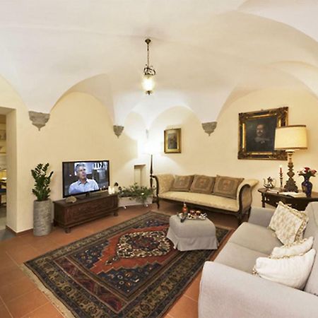 Via Dei Fossi Apartment Φλωρεντία Εξωτερικό φωτογραφία